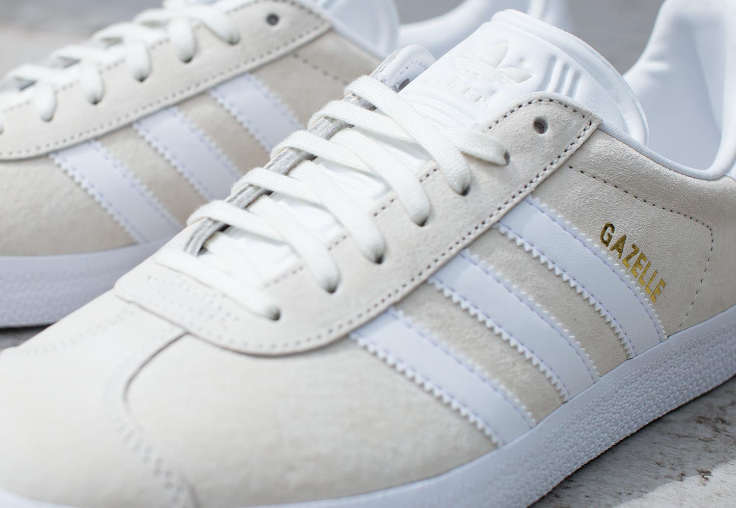 adidas gazelle beige blanc